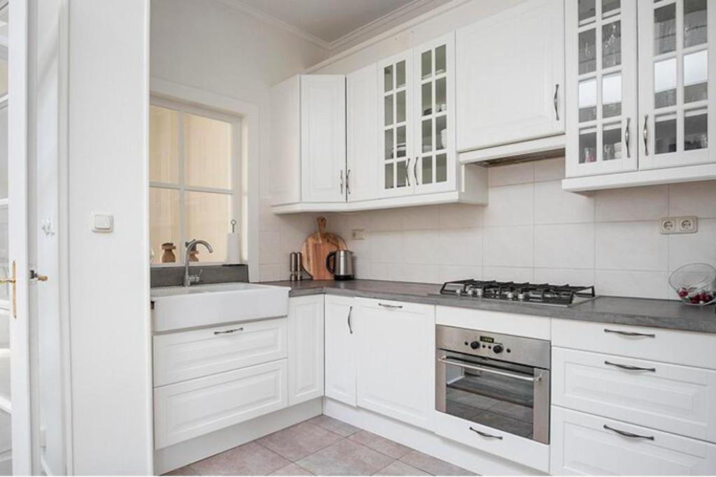Een Heerlijke Woning Op Loopafstand Van Centrum! Leeuwarden Ngoại thất bức ảnh