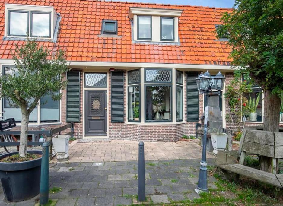 Een Heerlijke Woning Op Loopafstand Van Centrum! Leeuwarden Ngoại thất bức ảnh