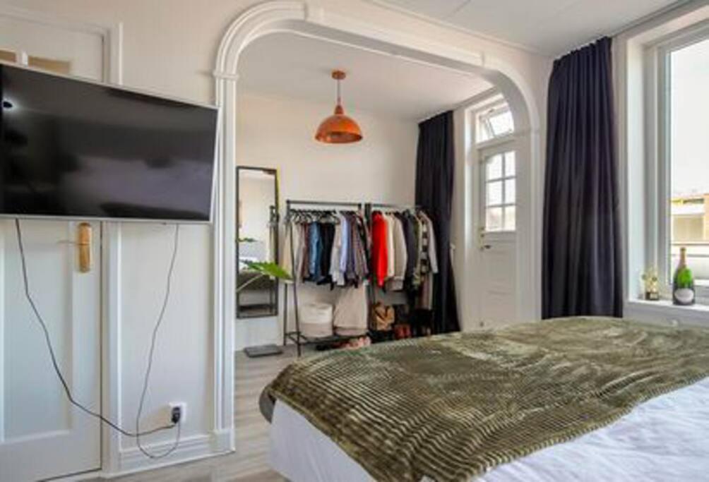 Een Heerlijke Woning Op Loopafstand Van Centrum! Leeuwarden Ngoại thất bức ảnh